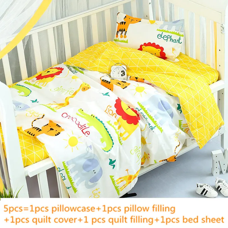 Детское постельное белье с простыней пододеяльником подушкой и наполнителем из