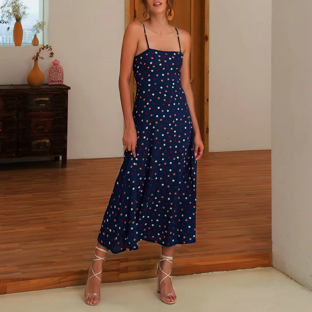 Повседневное женское летнее платье в горошек с открытыми плечами без рукавов