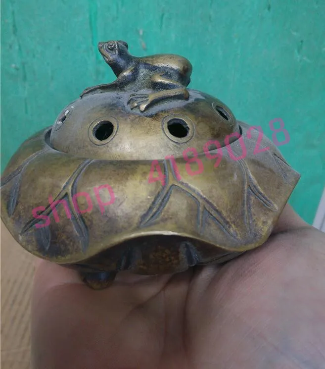 

Pure copper, carved frogs, lotus shape Incense burner / smoked incense burner
