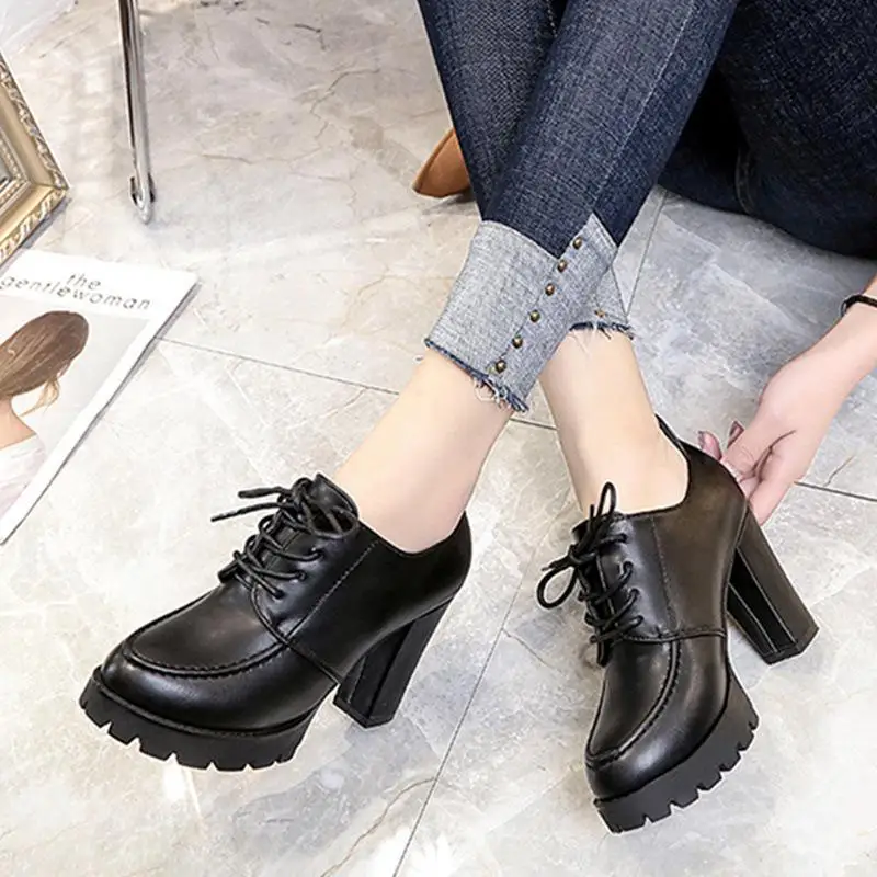 2018 новые европейские и американские студенты с толстой подошвой