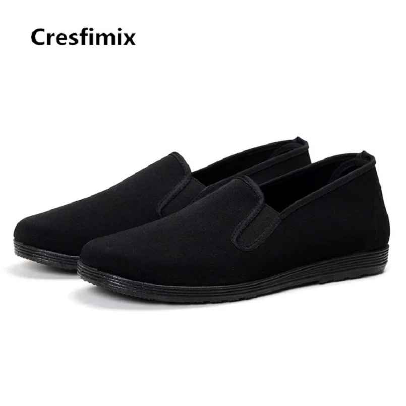 

Male Fashion Light Weight Comfortable All Black Slip on Shoes Men Casual Street & Work Shoes Retro Shoes Zapatos Hombre E2767