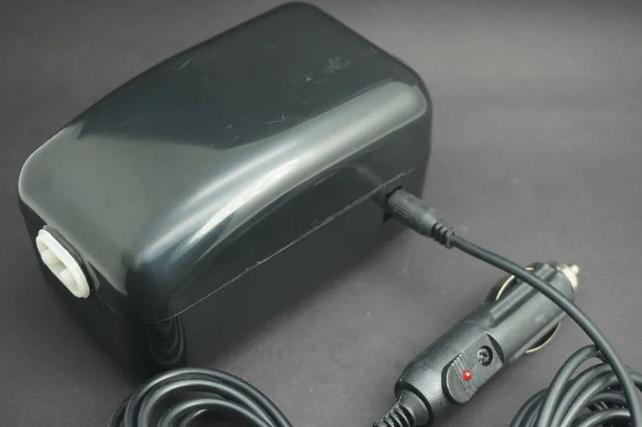 Бесплатная доставка 12В автомобильное зарядное устройство кабель 4 5 Вт Аква