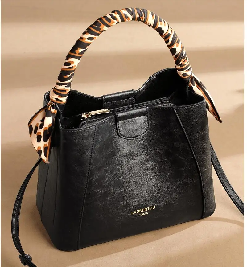 LAORENTOU high quality fashion luxury brand new leather handbags fashion wild portable bucket bag ladies shoulder Messenger