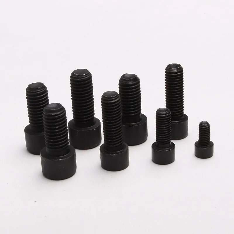 35 шт. шестигранные шурупы с шестигранными винтами 8 класса M3 * 6/8...30 мм GB70 |