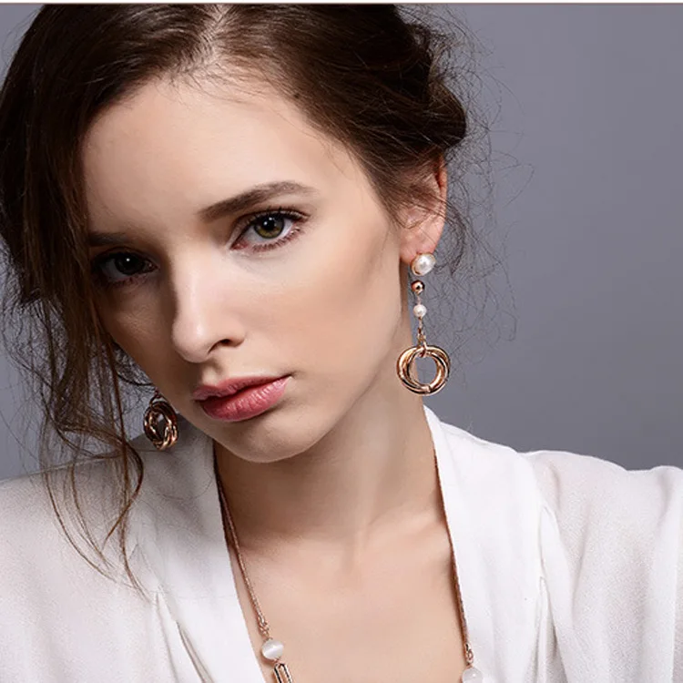 Новая мода женские модные серьги гвоздики с кристаллами Swarovski Форма длинной