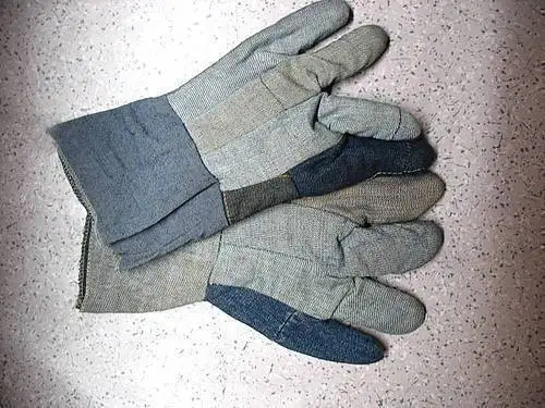 Кузнец толщиной изолированные перчатки джинсовые высокая температура печи