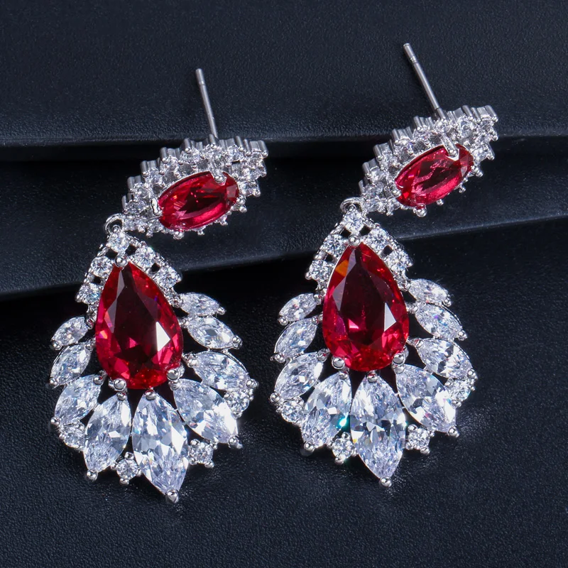 Женские длинные сережки подвески Pera крупные серьги цвета белого золота с