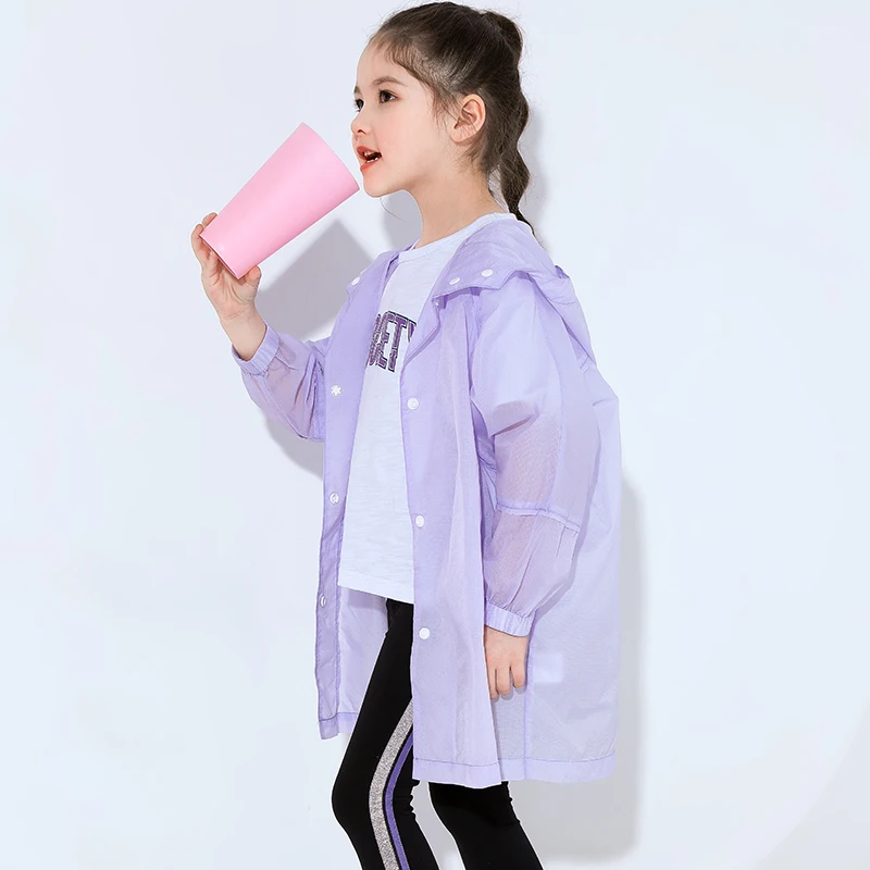 Pioneer kids/Летняя тонкая куртка для девочек пальто с капюшоном и защитой от солнца однотонная свободная детская одежда с длинными рукавами EWT910005