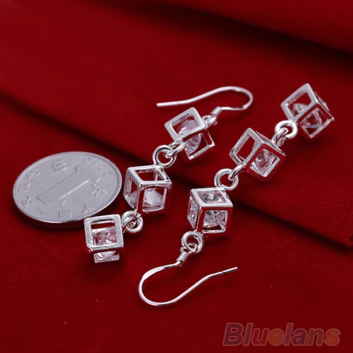 Модные женские посеребренные серьги-кубики с белой головкой клетчатые серьги