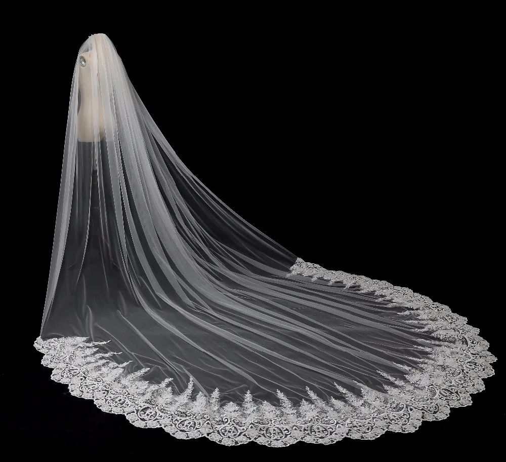 2018 New Bridal Veil  Appliqued Bridal Veils 3 Meter Ivory Cathedral Wedding Veils Long Bride Mantilla Wedding Veil