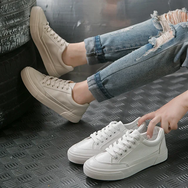 Кожаные кроссовки Женская Белая обувь коллекция 2019 года сезон весна на платформе