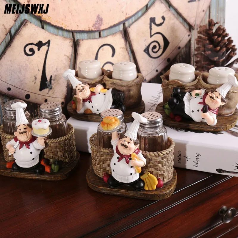 

Cute Chef Pepper Bottle Ornaments Home Decoration Accessories Artesanato Miniaturas Manualidades Kitchen Decoration Resin Crafts