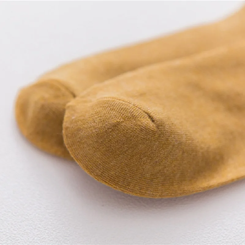 

Korean student style Female cotton socks Solid color embroidery love Middle tube Socks Breathable Wild Songkou short Socks 2019