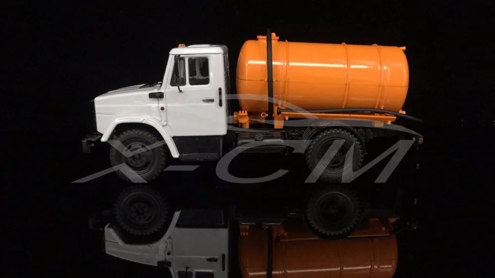 Игрушечная модель русский грузовик ко-520(4333) 1:43 металл и пластик+ маленький подарок