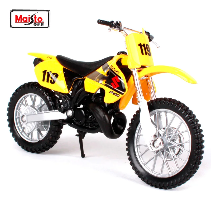 

Модель мотоцикла MAISTO 1:18 SUZUKI RM 250, литая игрушка, новая в коробке, бесплатная доставка 349