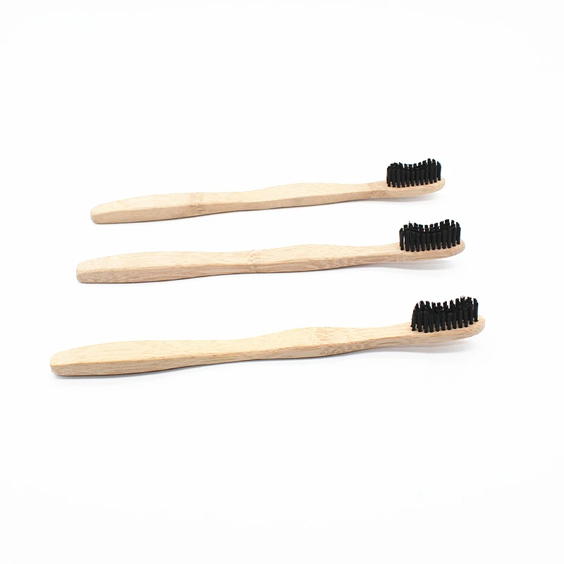 Бамбуковая зубная щетка из натурального волокна ультрачерная с напылением
