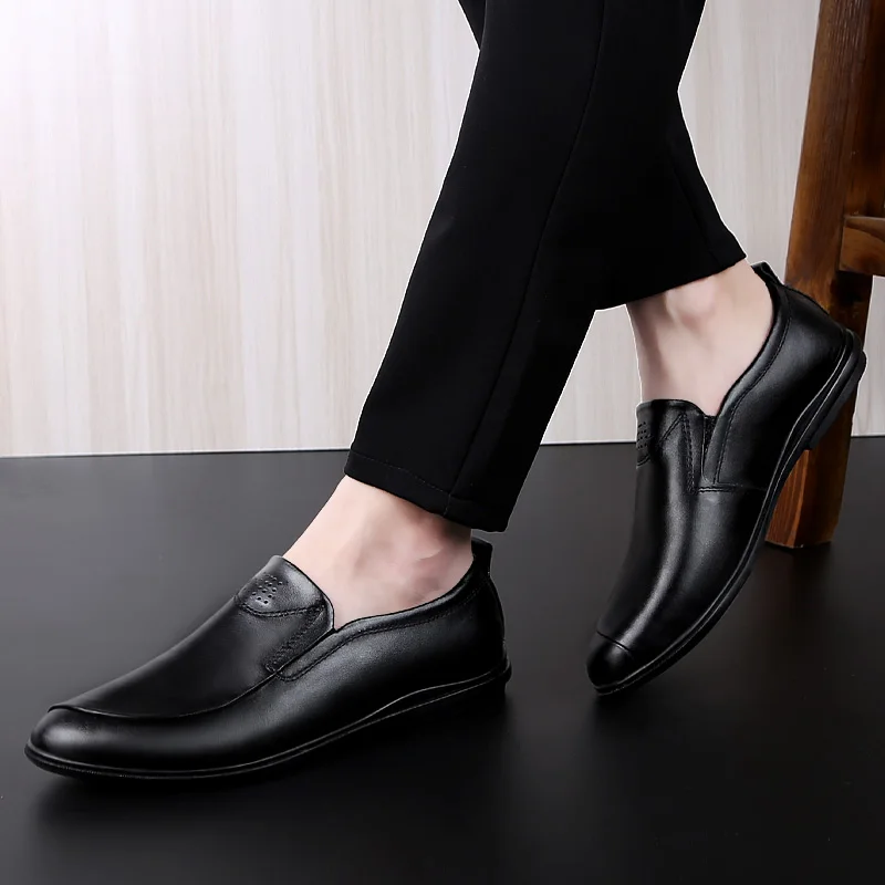 Genuine Leather Men Casual Shoes Luxury Brand Italian real leather Mens Loafers Breathable Driving Shoes Slip On Comfy Moccasins