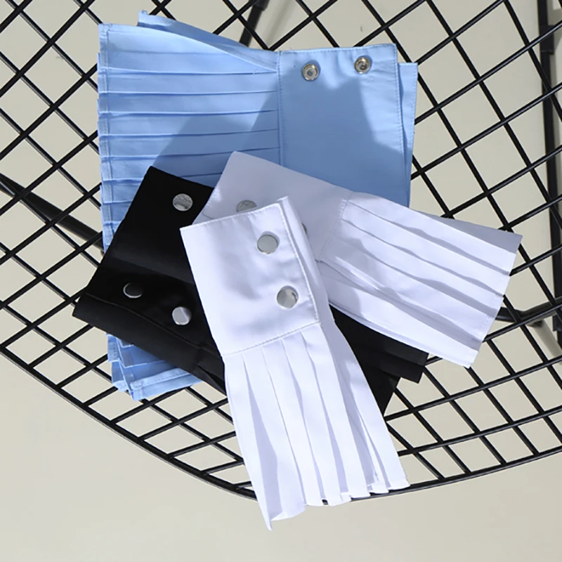 TWOTWINSTYLE Fashion Pleated Gloves Women Flared Cuffs All-match Basic Clothes Accessories New