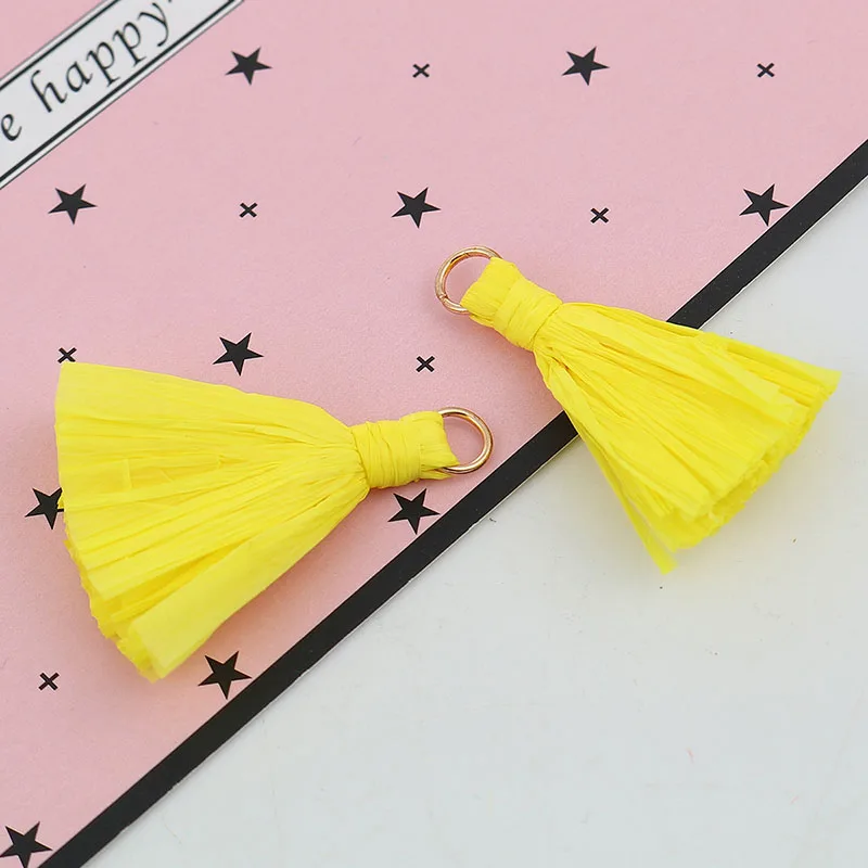 20 шт./компл. Raffia кисточкой Подвески с металлические круги DIY ювелирных изделий ремесленные поставки одежды аксессуары украшения