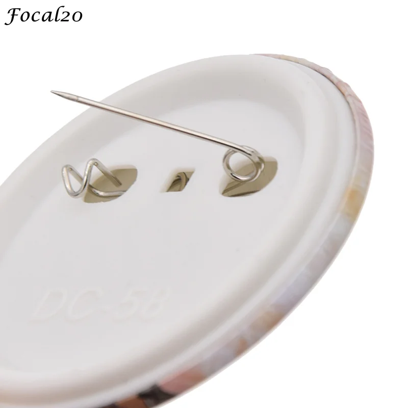 Focal20 Trendy PVC Attack On Titan Badge Cartoon Figure Cute Brooches Fashion Round Brooch Pins Backpack Decoration | Украшения и