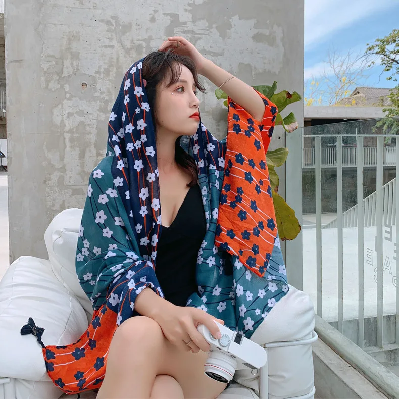 

Female Summer Thin Printing Scarf Beach Scarf Sunscreen Luxury Shawl Foulard Femme Chiffon Hijab Blue Long Scarf