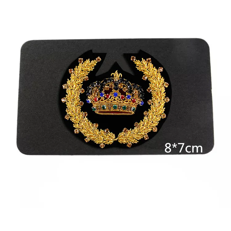 Golden Crown Современная шелковая Корона металлическая Весенняя нашивка Ручная Вышивка Золотая Корона сердце Корона ткань нашивка медный бисер вышивка аппликация - Цвет: Golden Crown