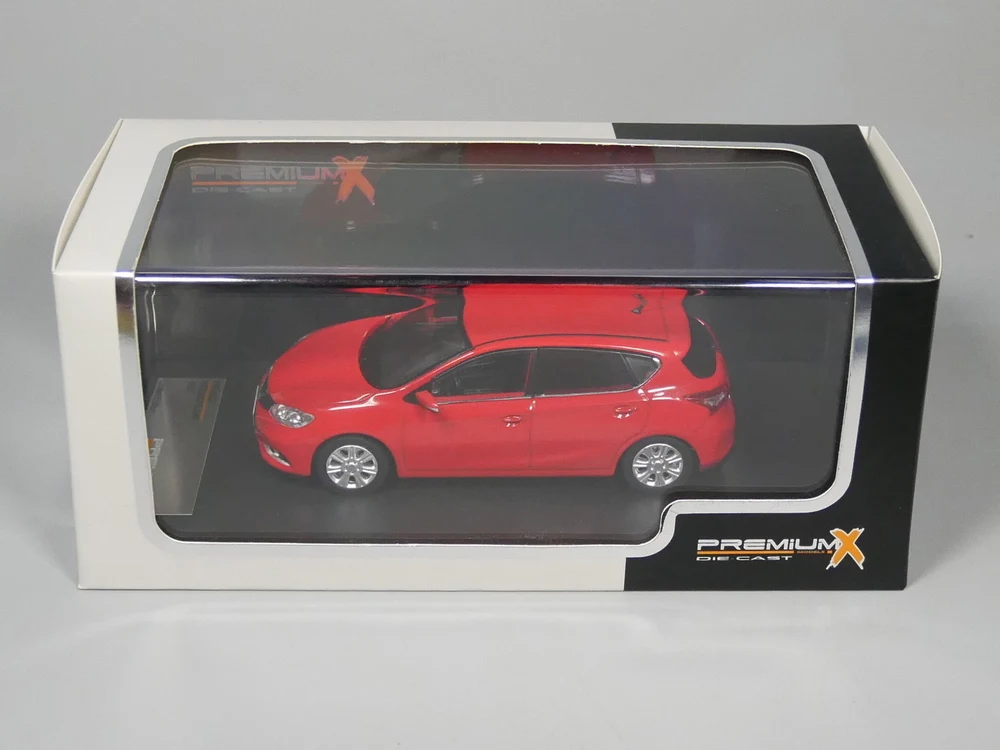 Премиум X 1:43 Nissan PULSAR(красный) литая модель автомобиля