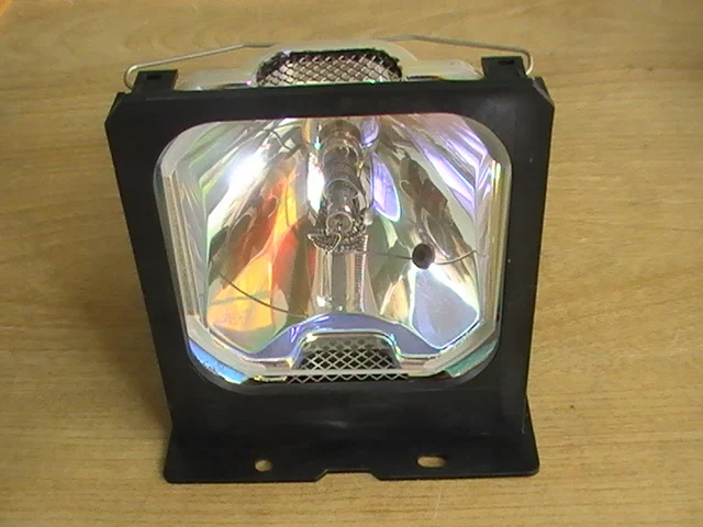 Совместим с FD630U FD630U-G WD620U WD620U-G XD600U XD600LP для Mitsubishi VLT-XD600LP 280/0.9 E20.8E E20.8 лампа проектора