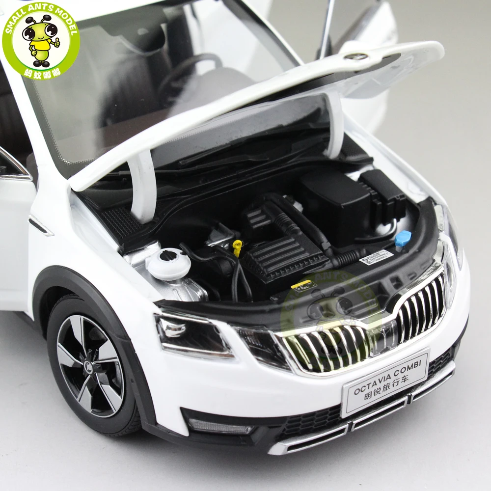 1/18 Octavia Combi Wagon литой под давлением металлический автомобиль модель игрушки День