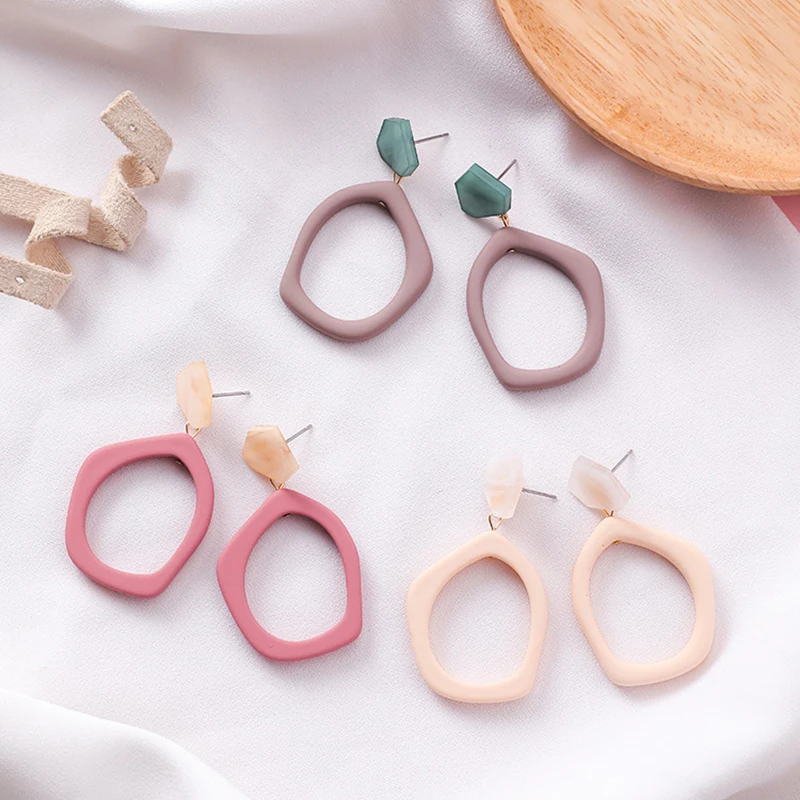 GWACC корейские акриловые Висячие серьги милые Нерегулярные геометрические полые