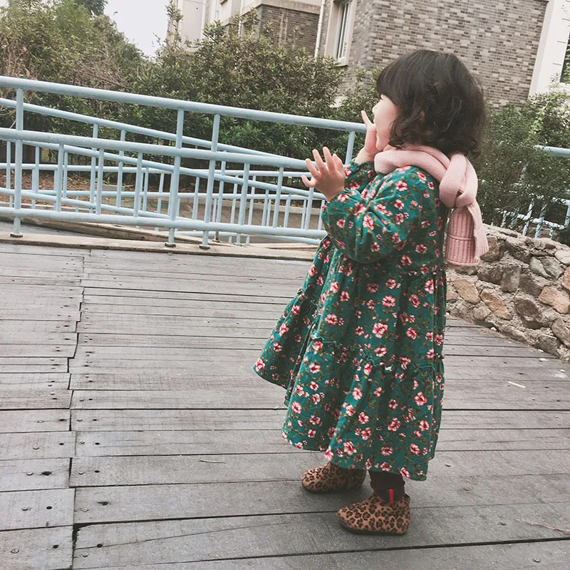 Зимнее платье для девочек; модные бархатные платья с принтом для маленьких девочек; плотная теплая одежда с длинными рукавами для девочек; Повседневные детские платья