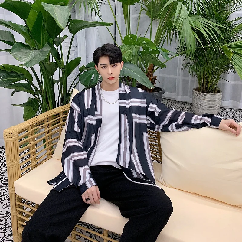 

Summer New Shirt Men Collarless Drawstring Shawl Style Shirts Unbuttoned Casual Thin Blouse Coat Male Striped Loose Mens Shirts