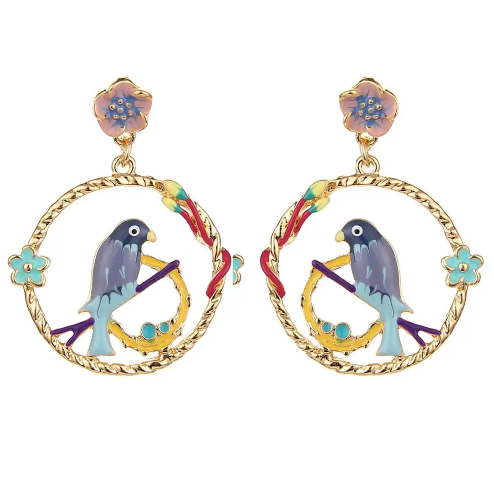 Женские крупные круглые золотые серьги с эмалью и цветами для свадебной