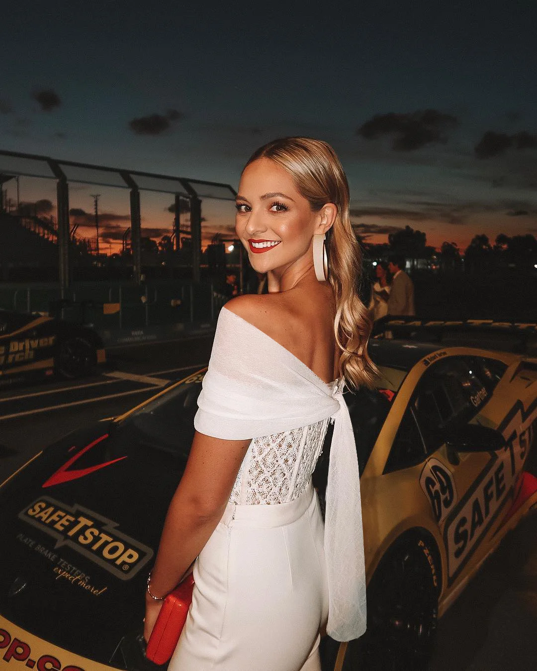 2019 новый белый летний женский комбинезон Колготки с кружевным v образным вырезом