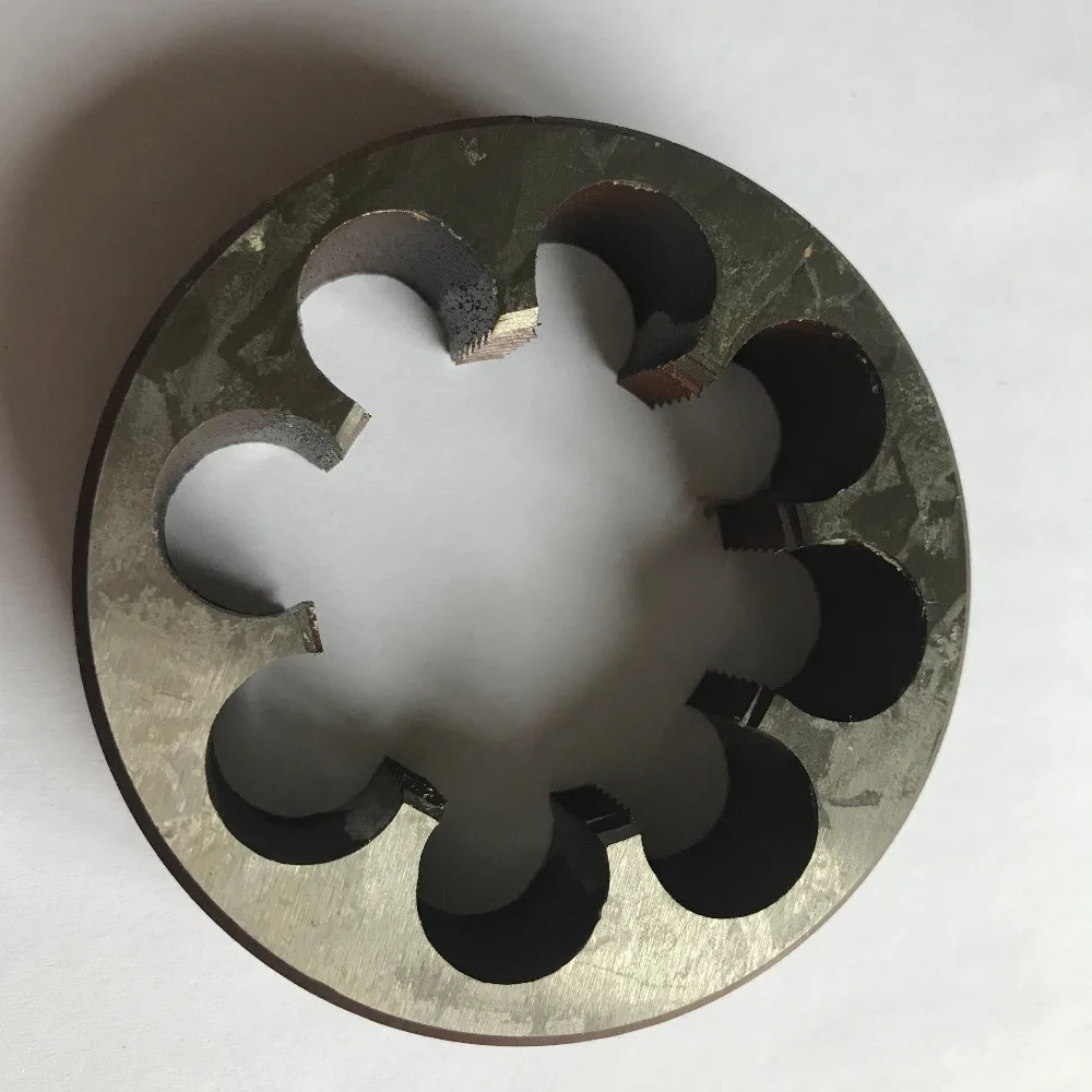 

Free shipping of 1PC 9Sicr steel made American standard Manual die 1-7/16"-6/8/12/16/18/20/28 TPI for hand threading metal work