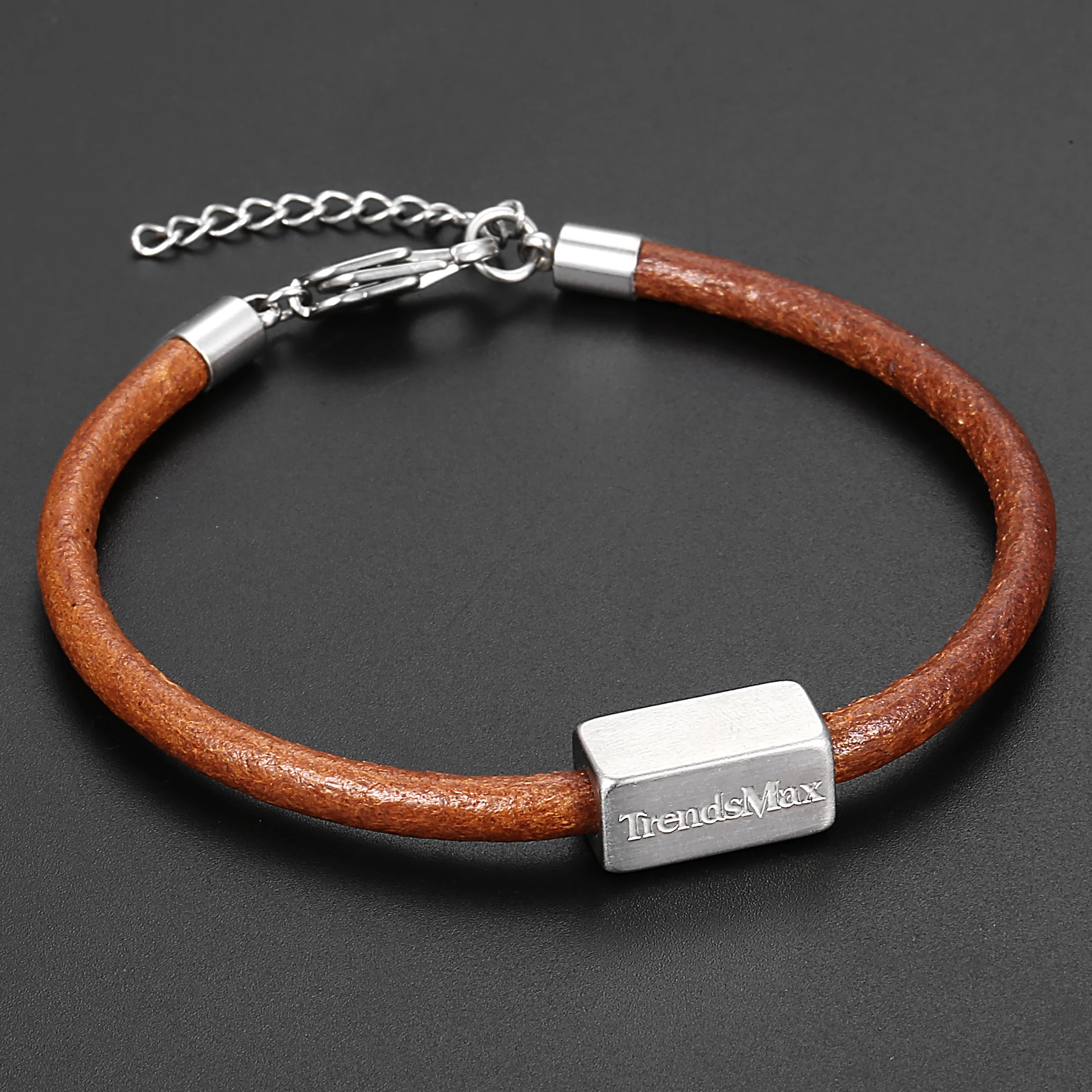 Custom logo Name Engrave Genuine Leather Bracelet& Bangle Stainless Steel Charm Bracelet for Men Women Jewelry Gift TBLM01