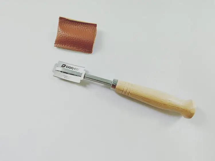 wood handle lame Высокая-конец деревянной рукояти резак для хлебобулочных изделий с Континентальный нож для хлеба и набор из четырех Сменное лезвие - Цвет: wood handle lame