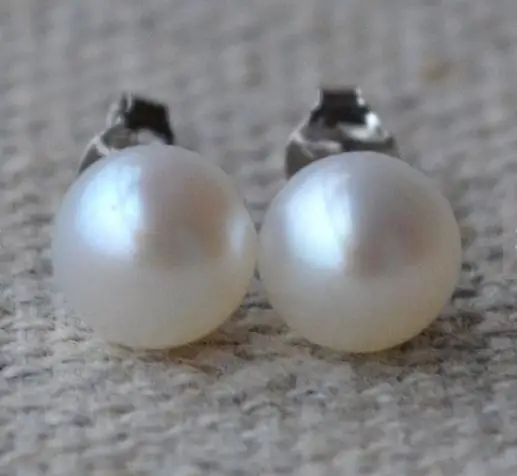 

AAA 7-7.5MM White Color Freshwater Pearl Earring 925 Silver Stud Jewelry