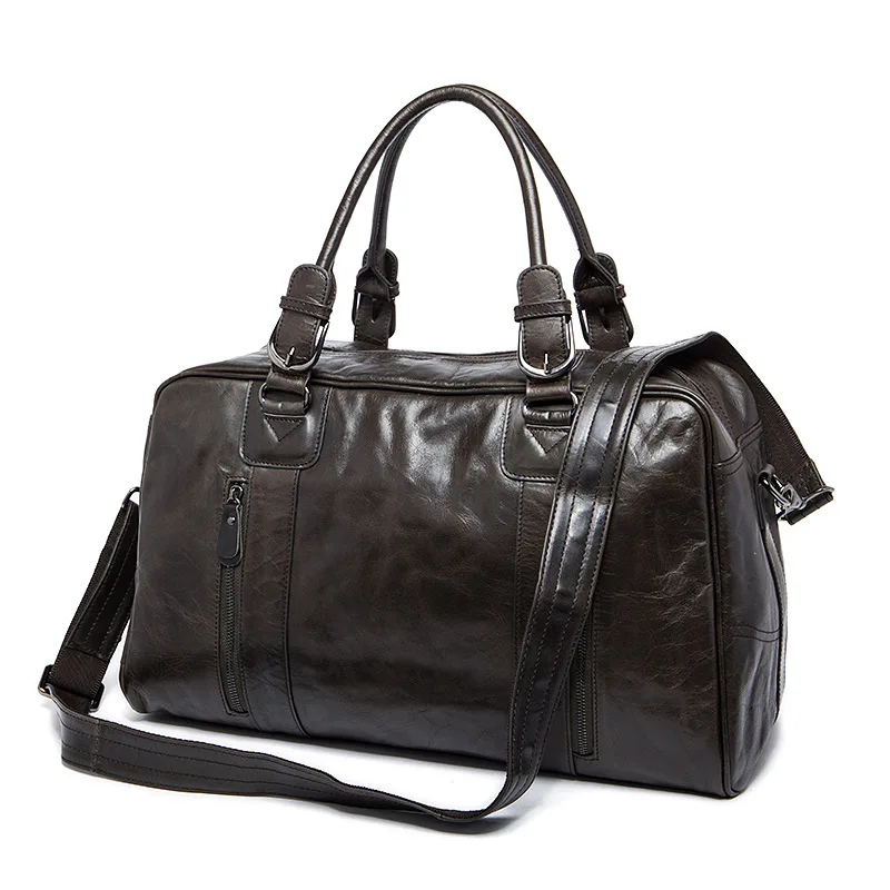 Рисунок 6 - Простая мужская дорожная сумка из натуральной кожи