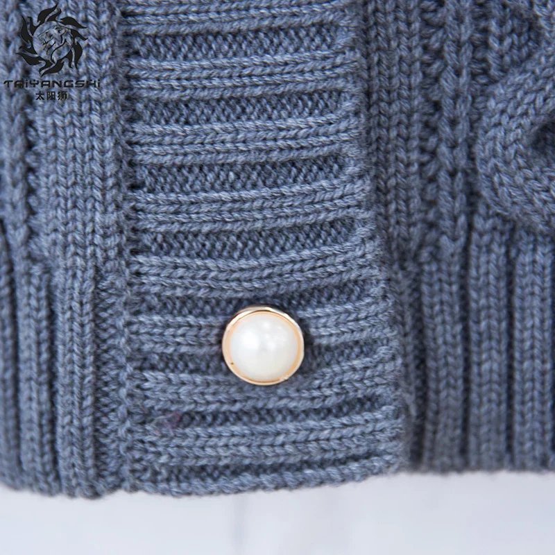 2018 New Autumn Winter Knitted Sweater for Women Short Twisted Cardigan Single Breasted Female Sweaters |