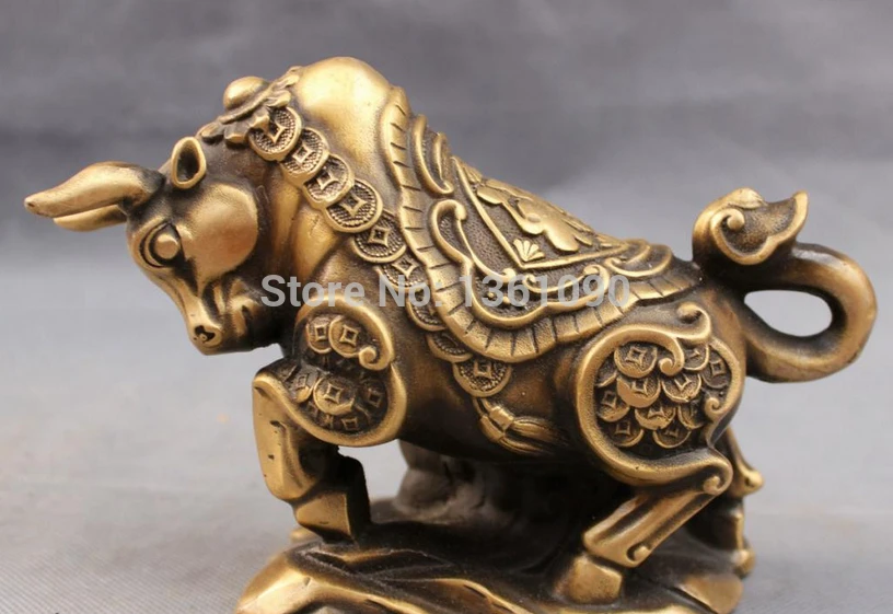 

xd 00514 Chinese Bronze Folk Year Zodiac Wealth Coin Fu Bull Ox Statue Animals Sculpture