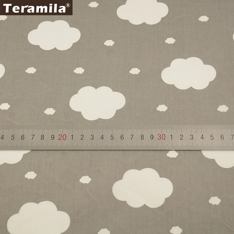2016 г. Новинка белые облака конструкции Вышивание ткани 100% хлопок Ткань серый твил