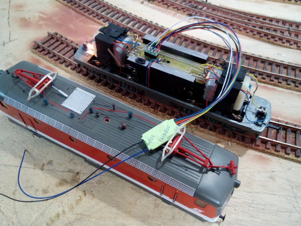 NEM652 DCC LOCO декодер для HO& N масштабная модель поезда 870021 с живыми проводами/LaisDcc бренд/KungFu серии