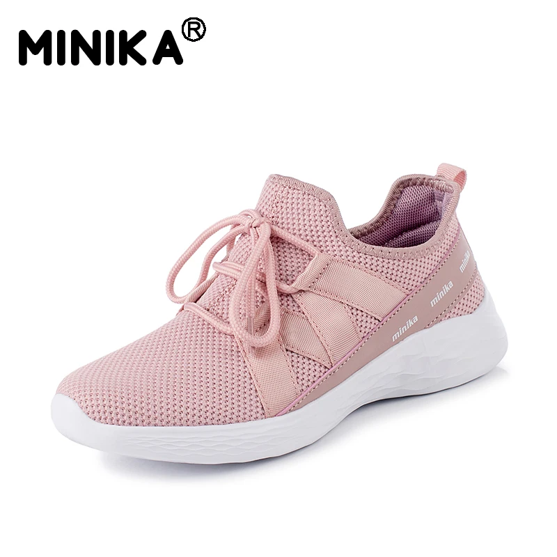 Женские кроссовки из дышащей сетки на шнурках мягкой плоской подошве для