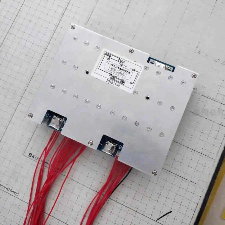 1ps BMS литиевая батарея 52v 48v 14S 48v 400A 250A 300A Ультра высокая сила тока батарея 51,8 v BMS защита для EV мощность двигателя 10 кВт 13S 500A