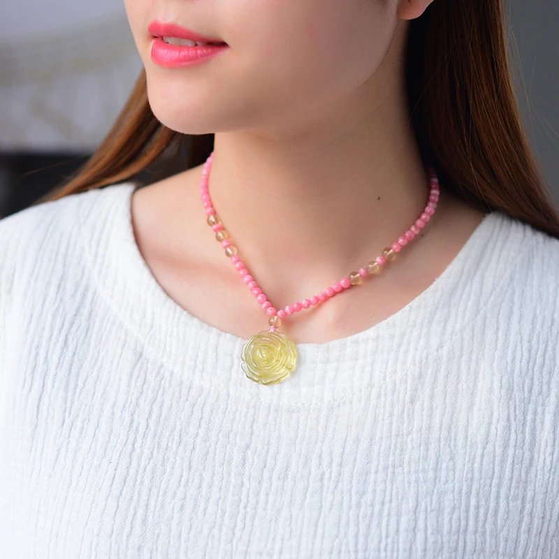 Женское ожерелье с подвеской в виде цветка натуральным розовым камнем|stone