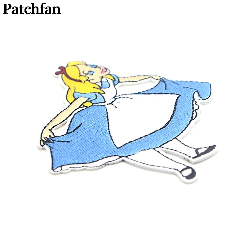 Patchfan Милая Аппликация нашивки Железный На para рубашка одежда вышитый Стикер одежда с героями мультфильмов платье значок A2104
