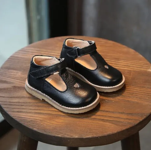 Туфли детские из натуральной кожи с Т-образным ремешком розовые белые черные на