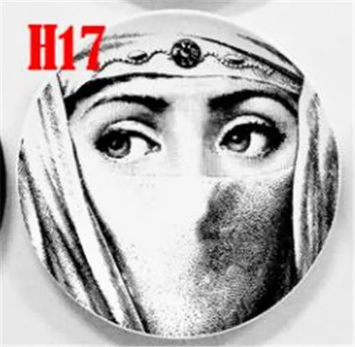 17 Новые керамические тарелки Fornasetti для украшения дома, фарфоровые настенные художественные тарелки, 8 дюймов - Цвет: 17