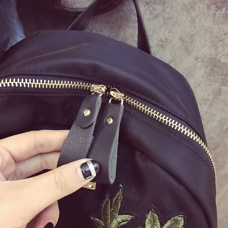 2017 new fashion embroidered flower shoulder bag female backpack | Багаж и сумки